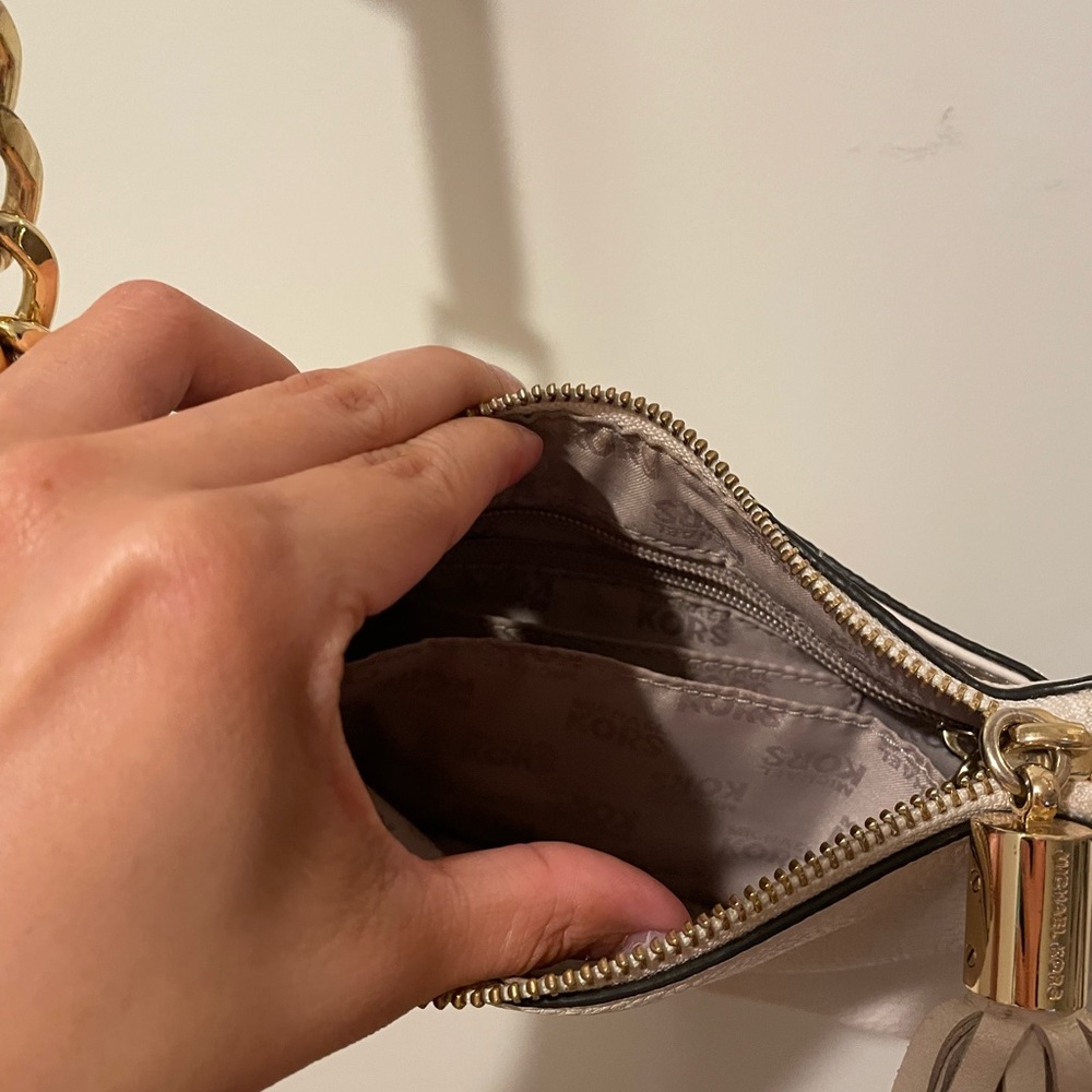 MICHAEL KORS - Picture 6 of 10